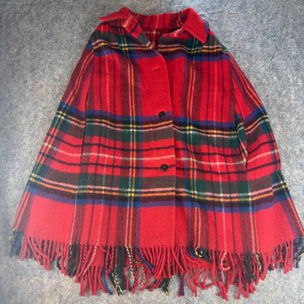 Plaid Cape Women Vintage 100% Wool Red Fringed Button Front Collared Handmade